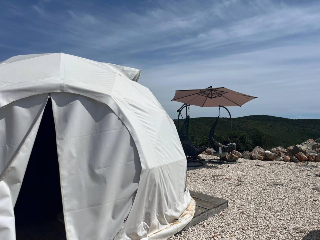 ホテル Glamping Rose ラドヴィチ エクステリア 写真