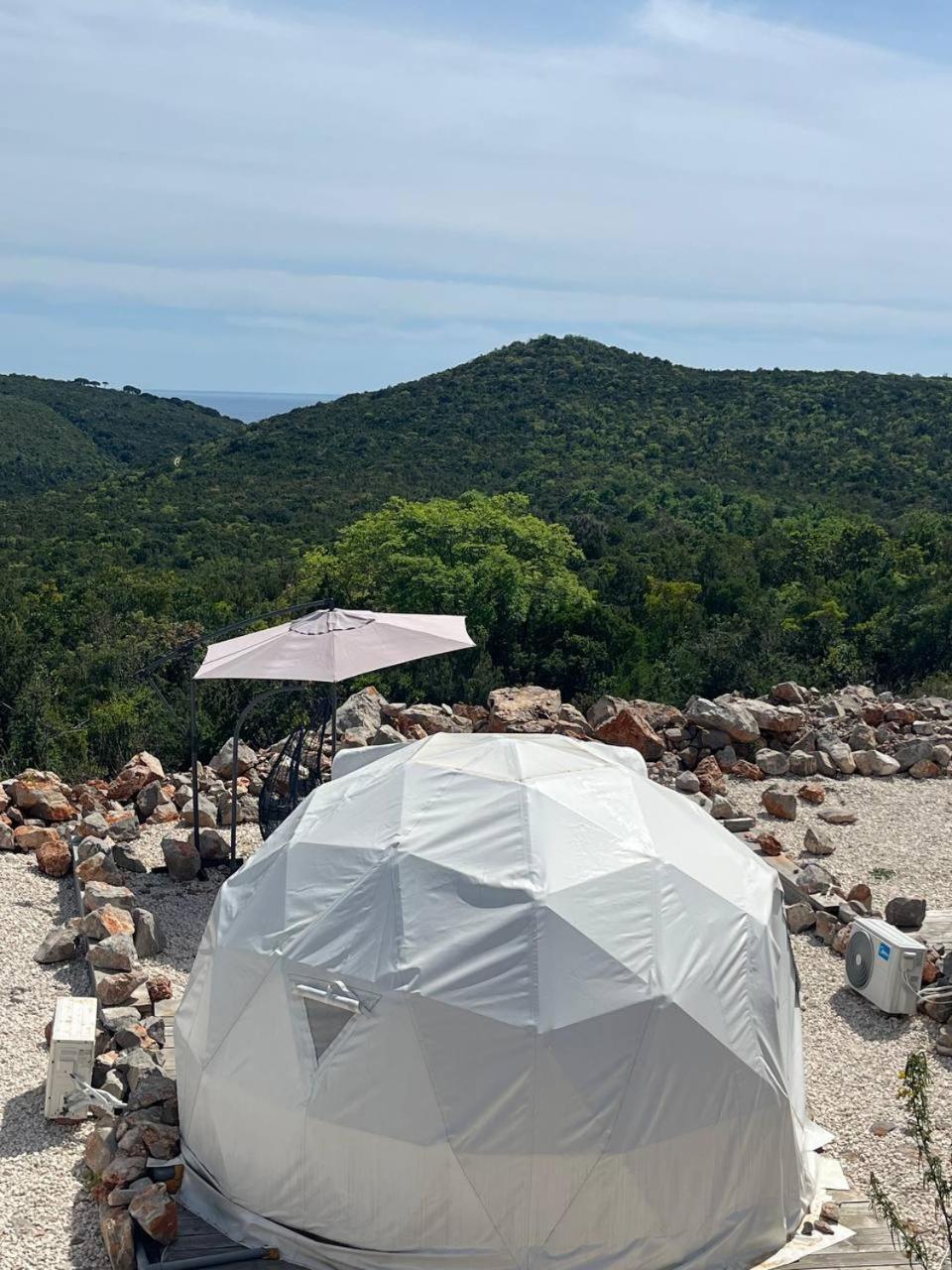 ホテル Glamping Rose ラドヴィチ エクステリア 写真